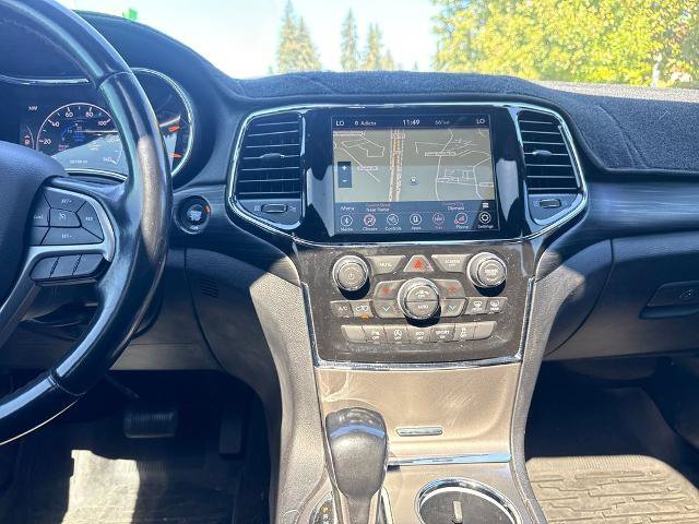 Used 2020 Jeep Grand Cherokee Altitude AWD/4WD image 25