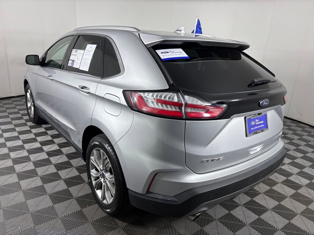 Certified 2019 Ford Edge Titanium image 5