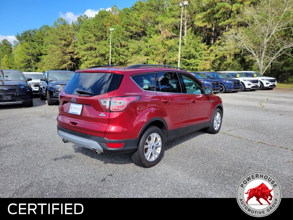 Certified 2017 Ford Escape SE w/ Equipment Group 201A FWD image 6