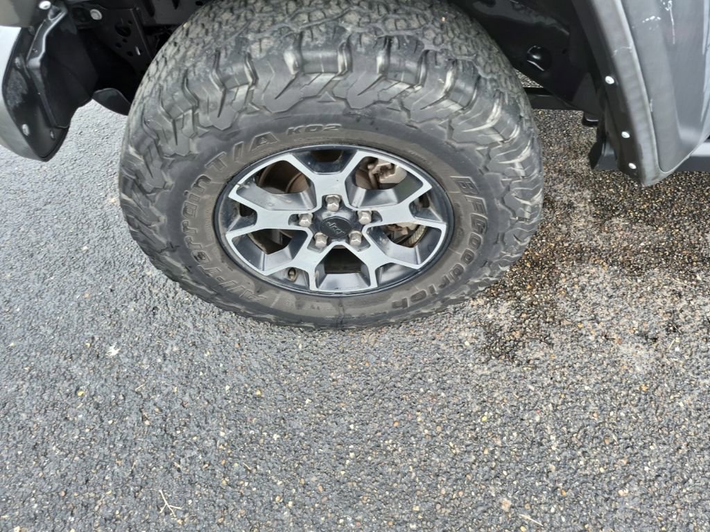 Used 2022 Jeep Wrangler Unlimited Rubicon AWD/4WD image 11