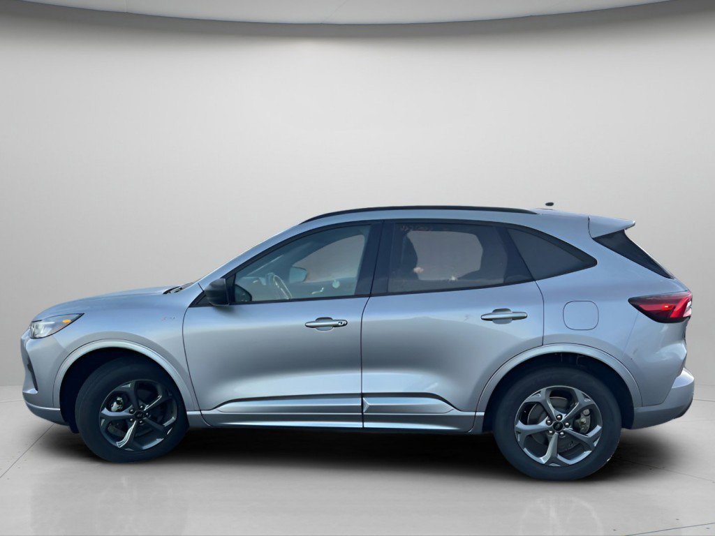 Certified 2023 Ford Escape ST-Line image 10