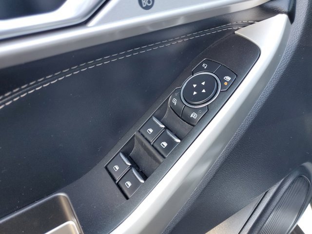 Certified 2022 Ford Explorer Limited w/ Equipment Group 301A image 19