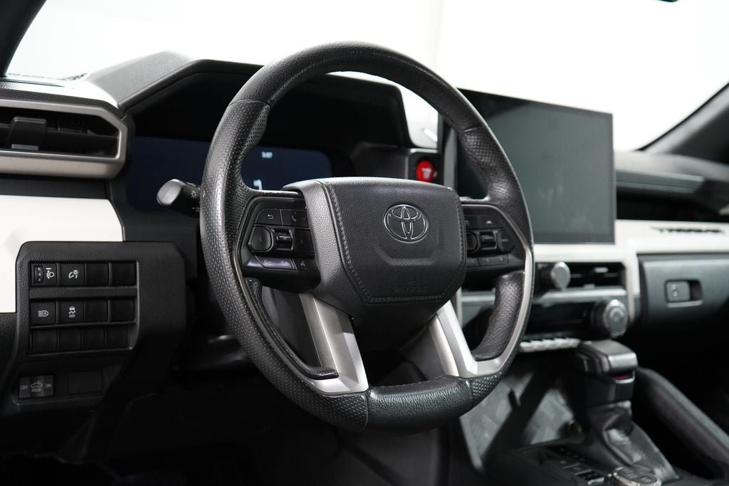Used 2024 Toyota Tacoma TRD Off-Road AWD/4WD image 13