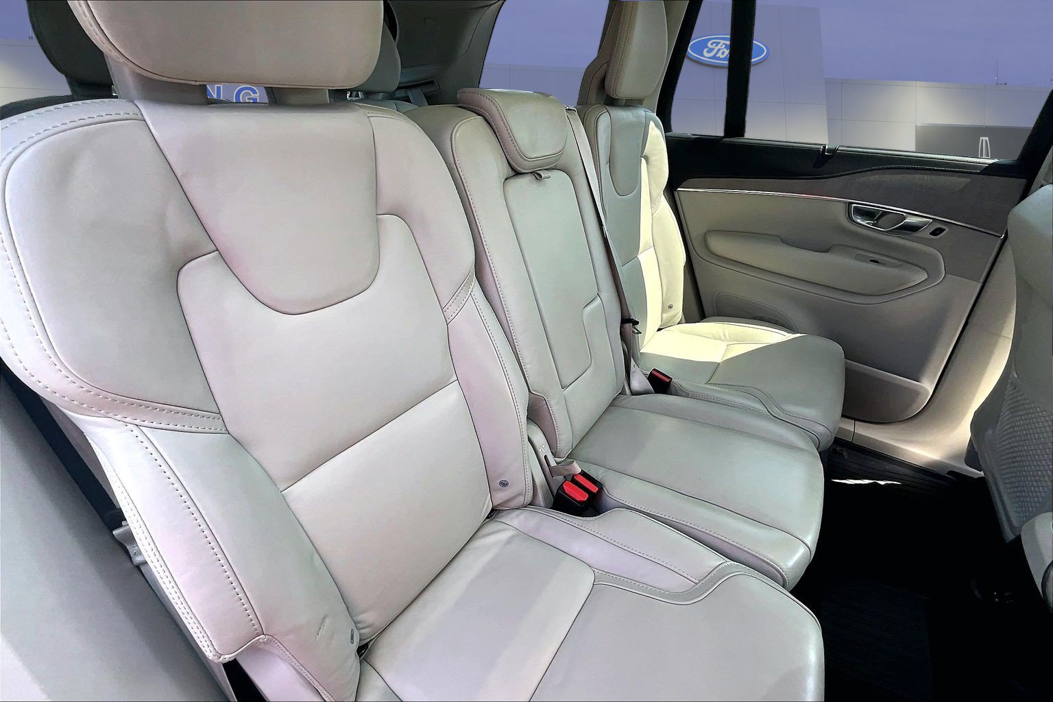 Used 2022 Volvo XC90 T8 Inscription w/ Advanced Package AWD/4WD image 25