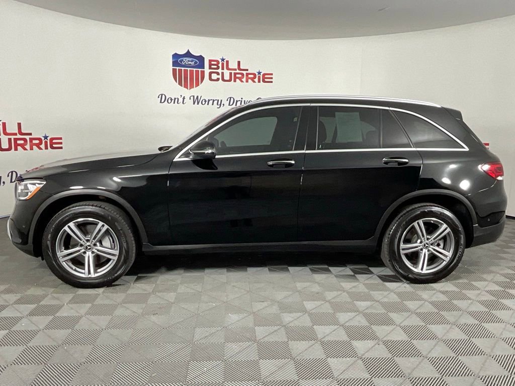 Used 2022 Mercedes-Benz GLC 300 image 2