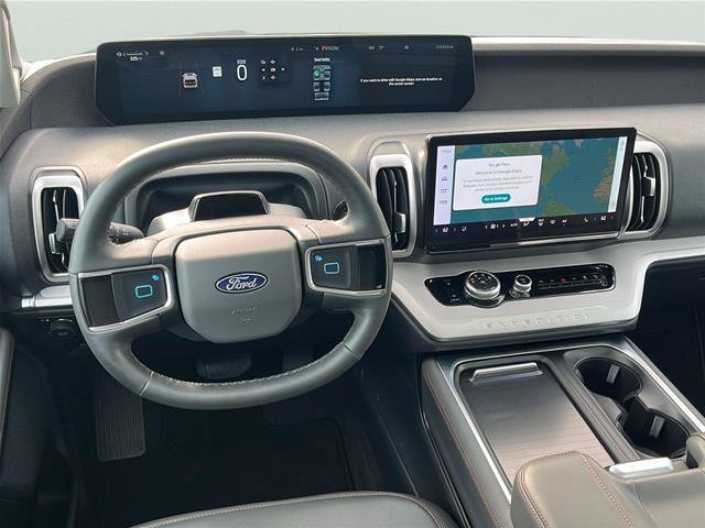 Certified 2025 Ford Expedition Active AWD/4WD image 21