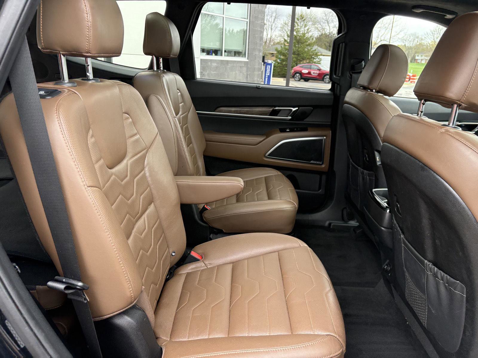 Used 2020 Kia Telluride SX w/ SX Prestige Package image 21