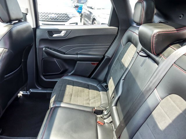 Certified 2022 Ford Escape SEL w/ SEL Stealth AWD Package image 15
