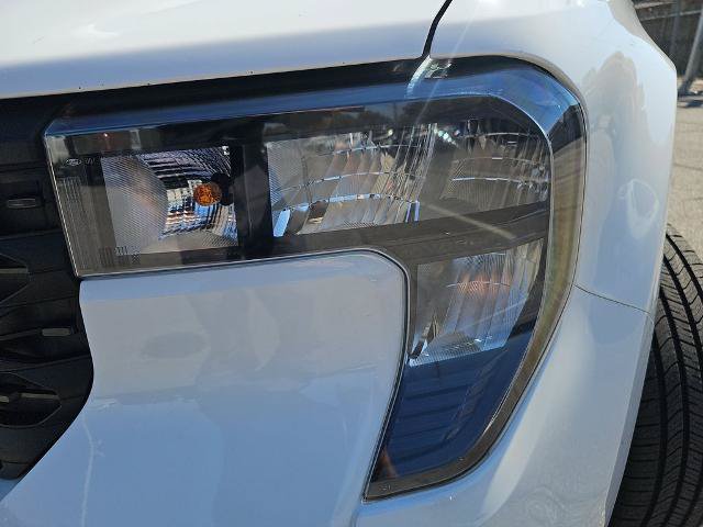 Certified 2025 Ford Maverick XL FWD image 31