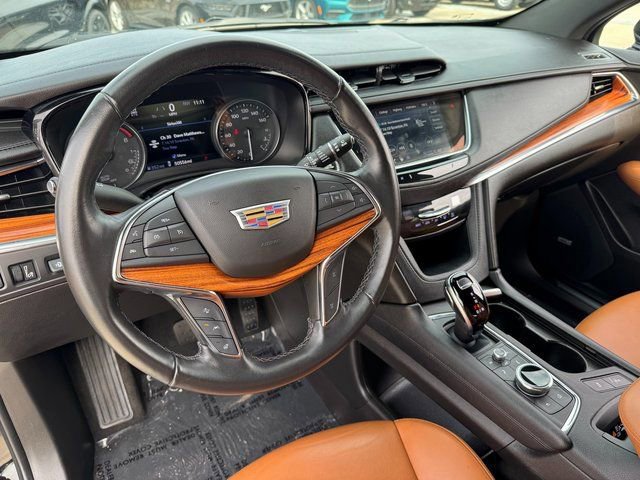 Used 2022 Cadillac XT5 Premium Luxury w/ Technology Package image 10