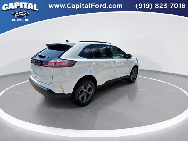 Certified 2023 Ford Edge SEL w/ Sport Appearance Package image 6