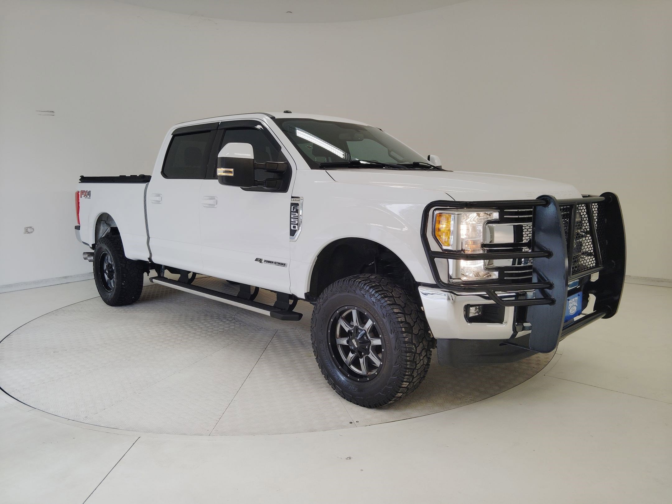 Certified 2017 Ford F250 Lariat w/ Lariat Value Package image 7