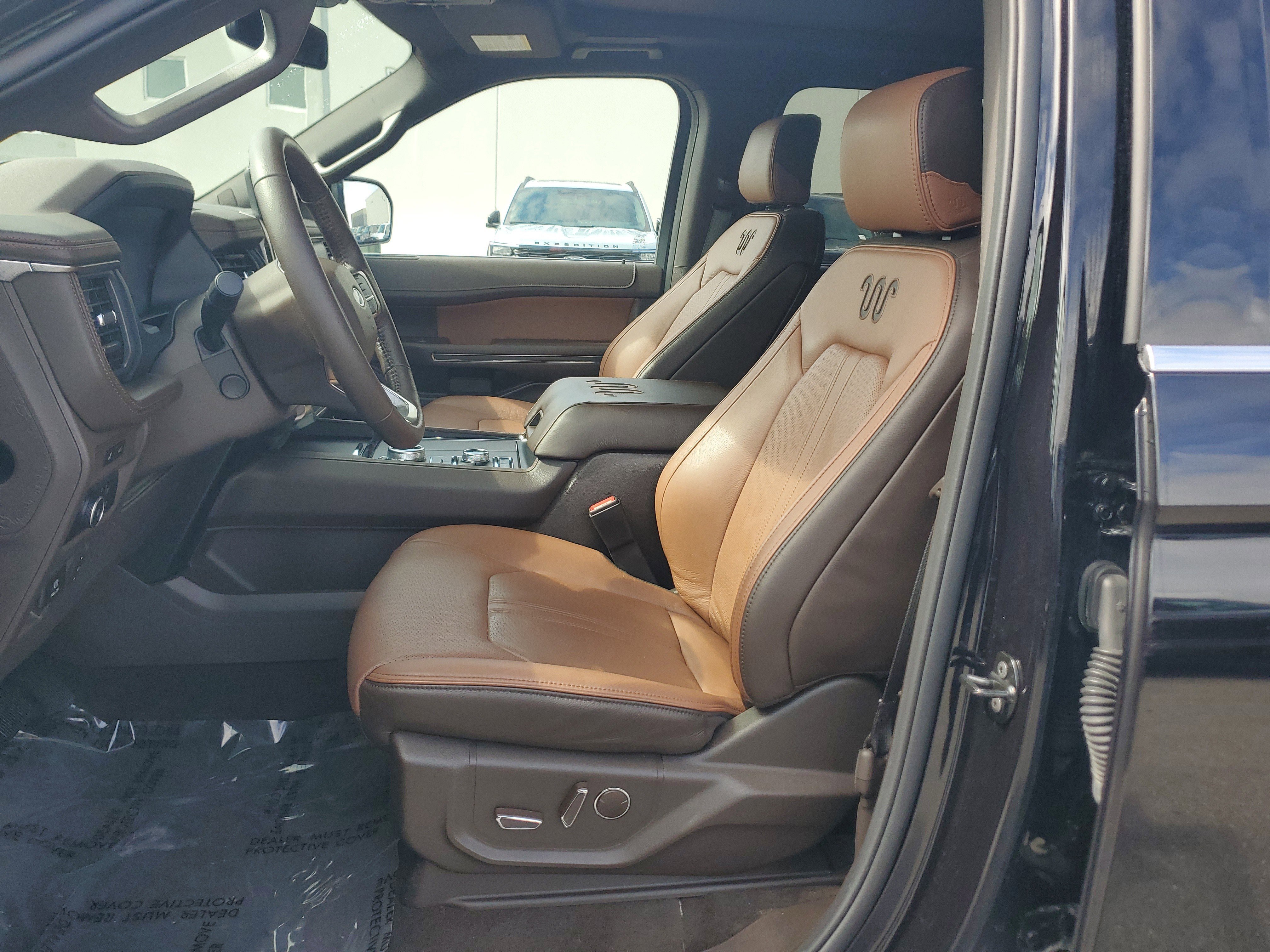 Certified 2024 Ford Expedition King Ranch AWD/4WD image 12