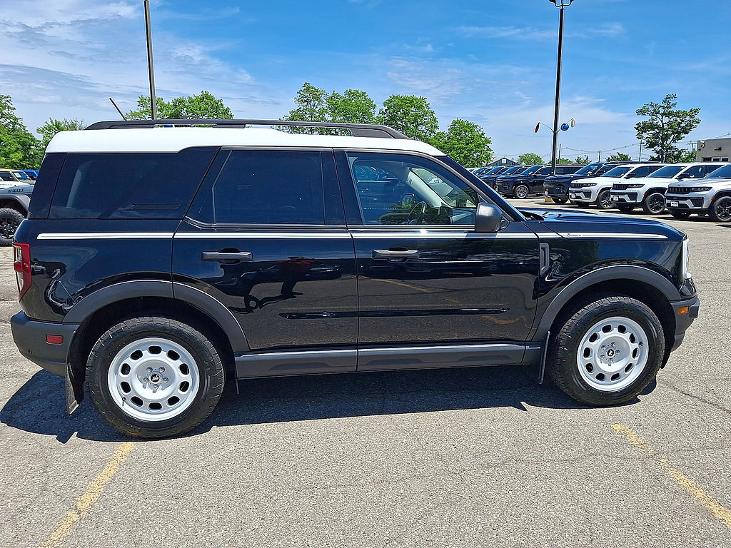Certified 2023 Ford Bronco Sport Heritage w/ Heritage Convenience Package AWD/4WD image 32