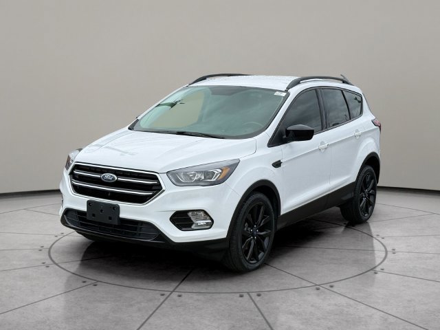 Certified 2019 Ford Escape SE FWD image 3