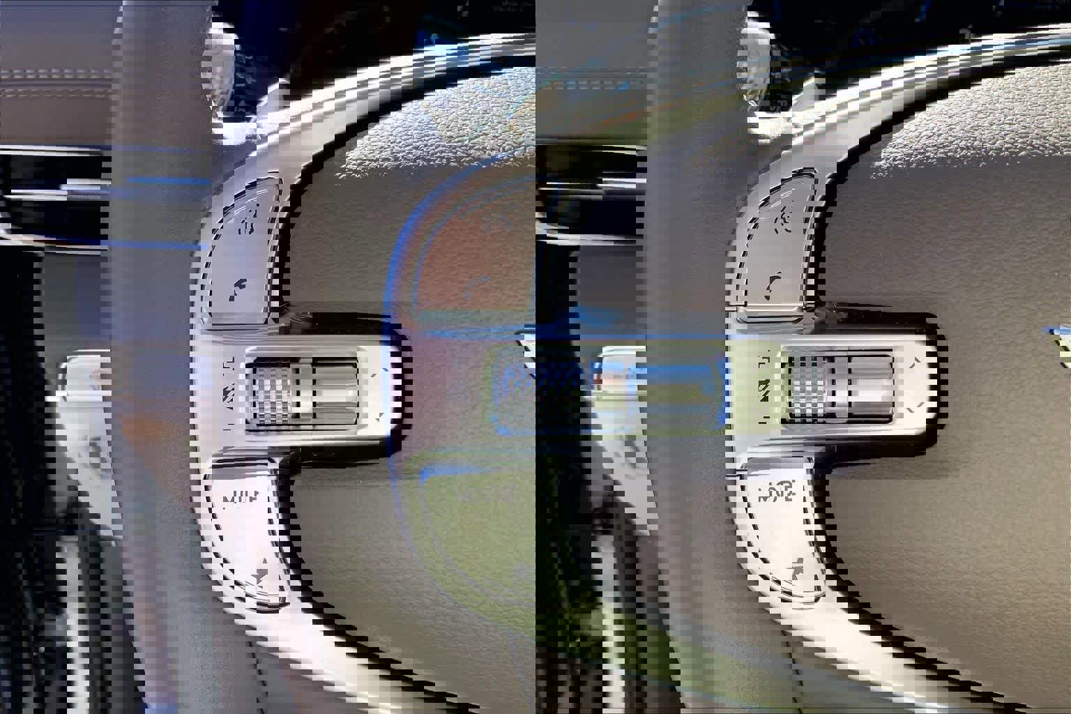 Used 2024 Genesis GV80 2.5T w/ Prestige Package image 23