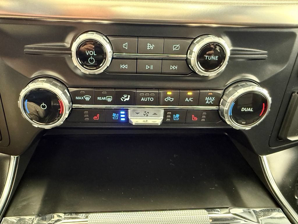 Certified 2023 Ford F150 Raptor w/ Raptor 37 Performance Package AWD/4WD image 44