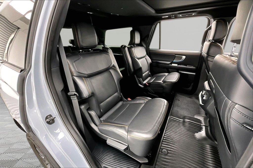 Certified 2025 Ford Expedition Tremor AWD/4WD image 27