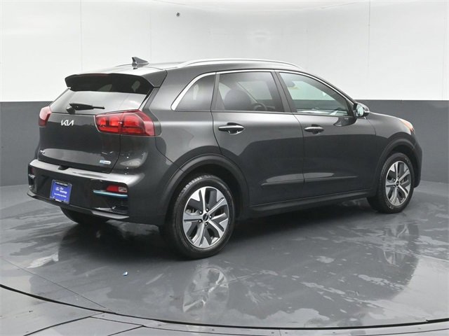 Used 2022 Kia Niro EX image 13