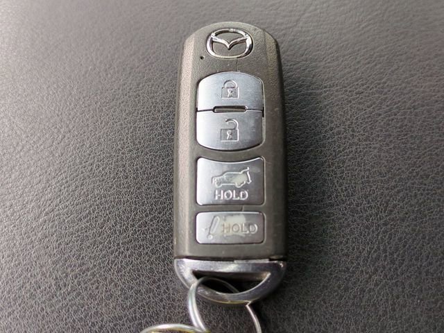 Used 2019 MAZDA CX-5 Touring image 28