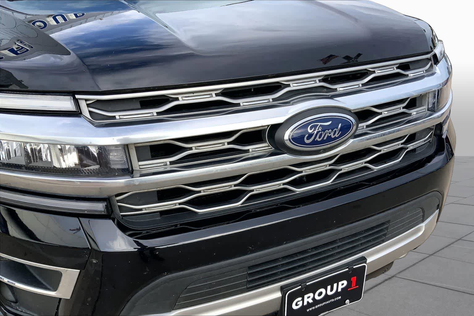 Certified 2023 Ford Expedition Platinum AWD/4WD image 30
