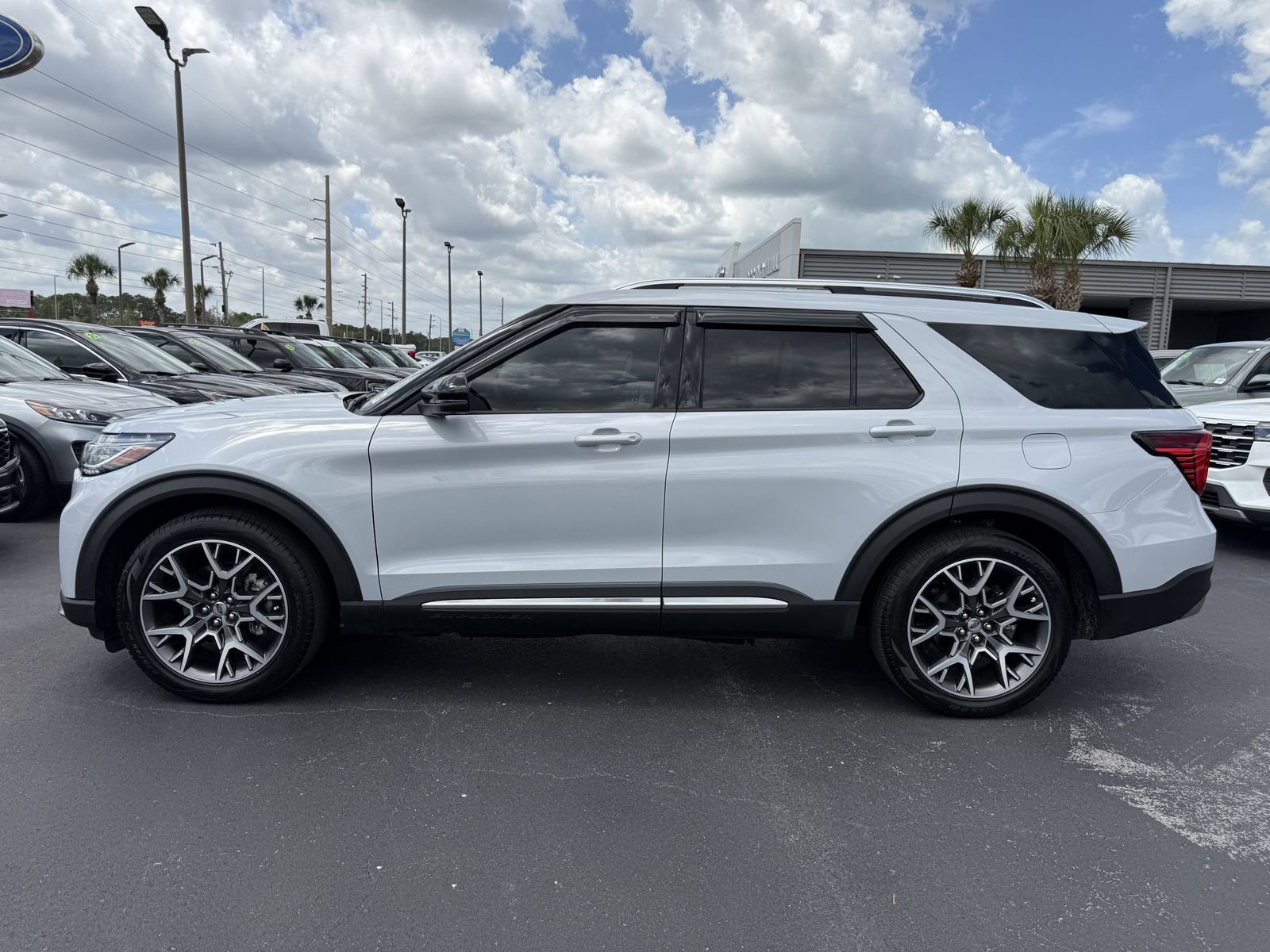 Certified 2025 Ford Explorer Platinum w/ Ultimate Package RWD image 7
