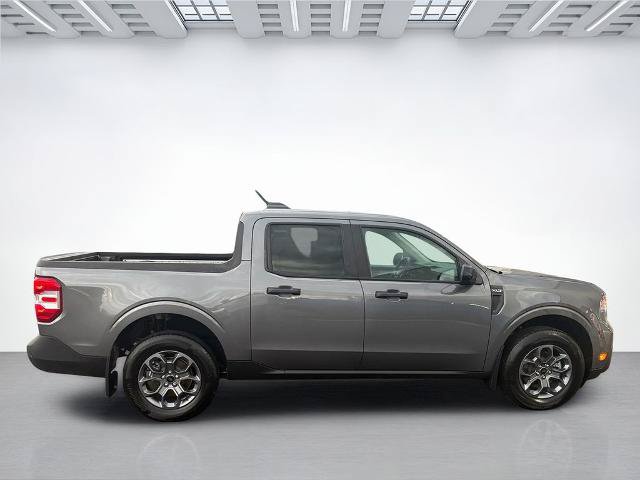 Certified 2025 Ford Maverick XLT w/ XLT Luxury Package AWD/4WD image 2