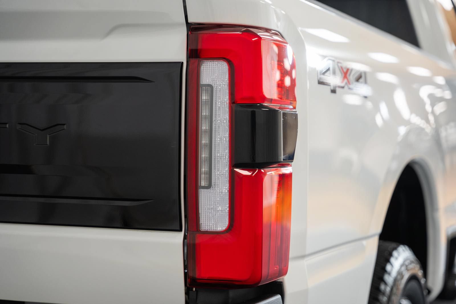 Certified 2026 Ford F250 Platinum AWD/4WD image 7