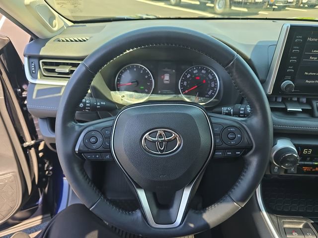 Used 2020 Toyota RAV4 XLE Premium AWD/4WD image 14