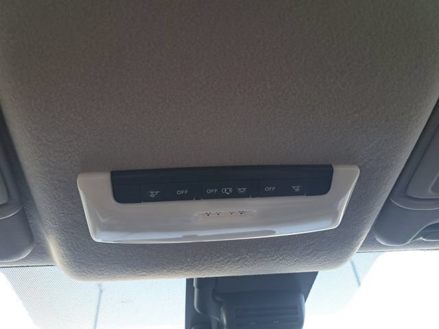 Used 2023 Nissan Versa S w/ S Plus Package FWD image 15