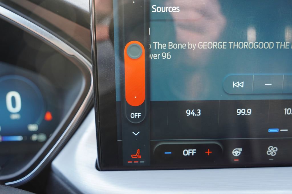 Certified 2024 Ford Escape Platinum image 28