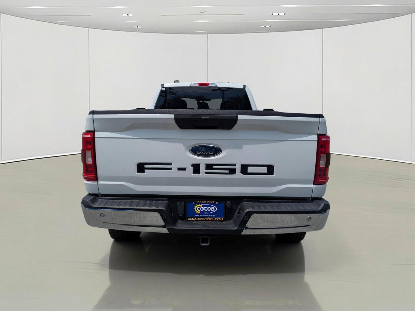 Certified 2022 Ford F150 XLT w/ Equipment Group 301A Mid RWD image 7