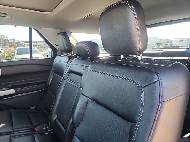 Certified 2023 Ford Explorer Limited w/ Equipment Group 301A image 25