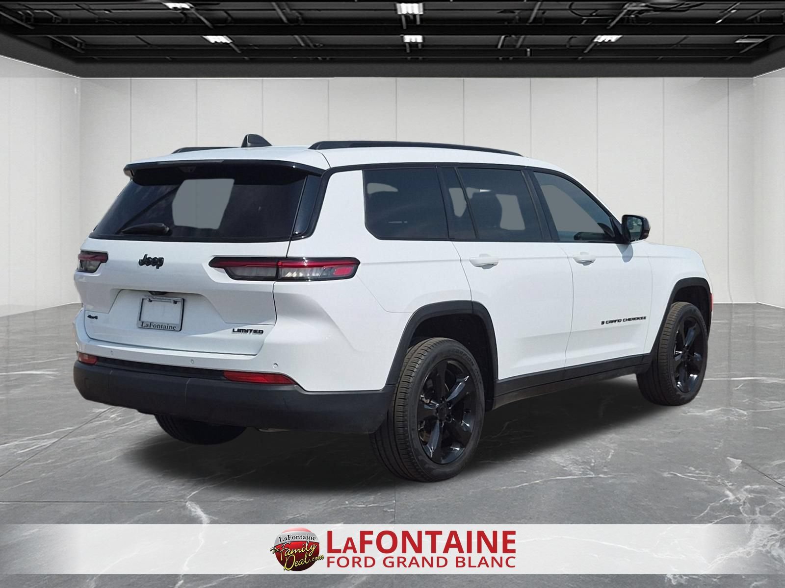 Used 2024 Jeep Grand Cherokee L Limited w/ Luxury Tech Group II AWD/4WD image 5