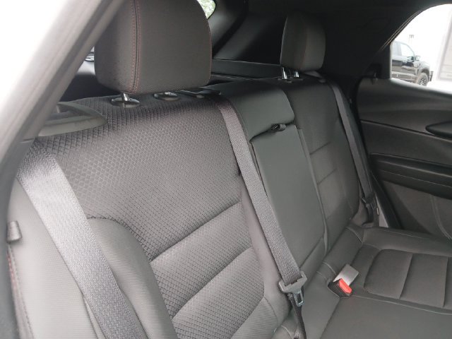 Used 2023 Chevrolet TrailBlazer RS w/ Convenience Package FWD image 42
