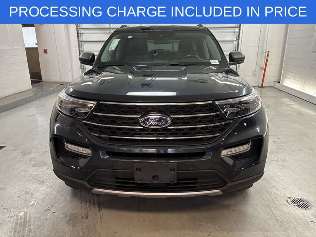 Certified 2023 Ford Explorer XLT w/ Equipment Group 202A AWD/4WD image 30