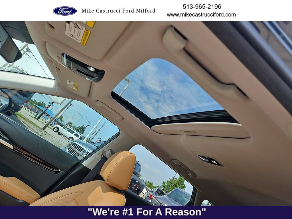 Used 2024 Kia Seltos SX w/ SX Sunroof Package AWD/4WD image 22