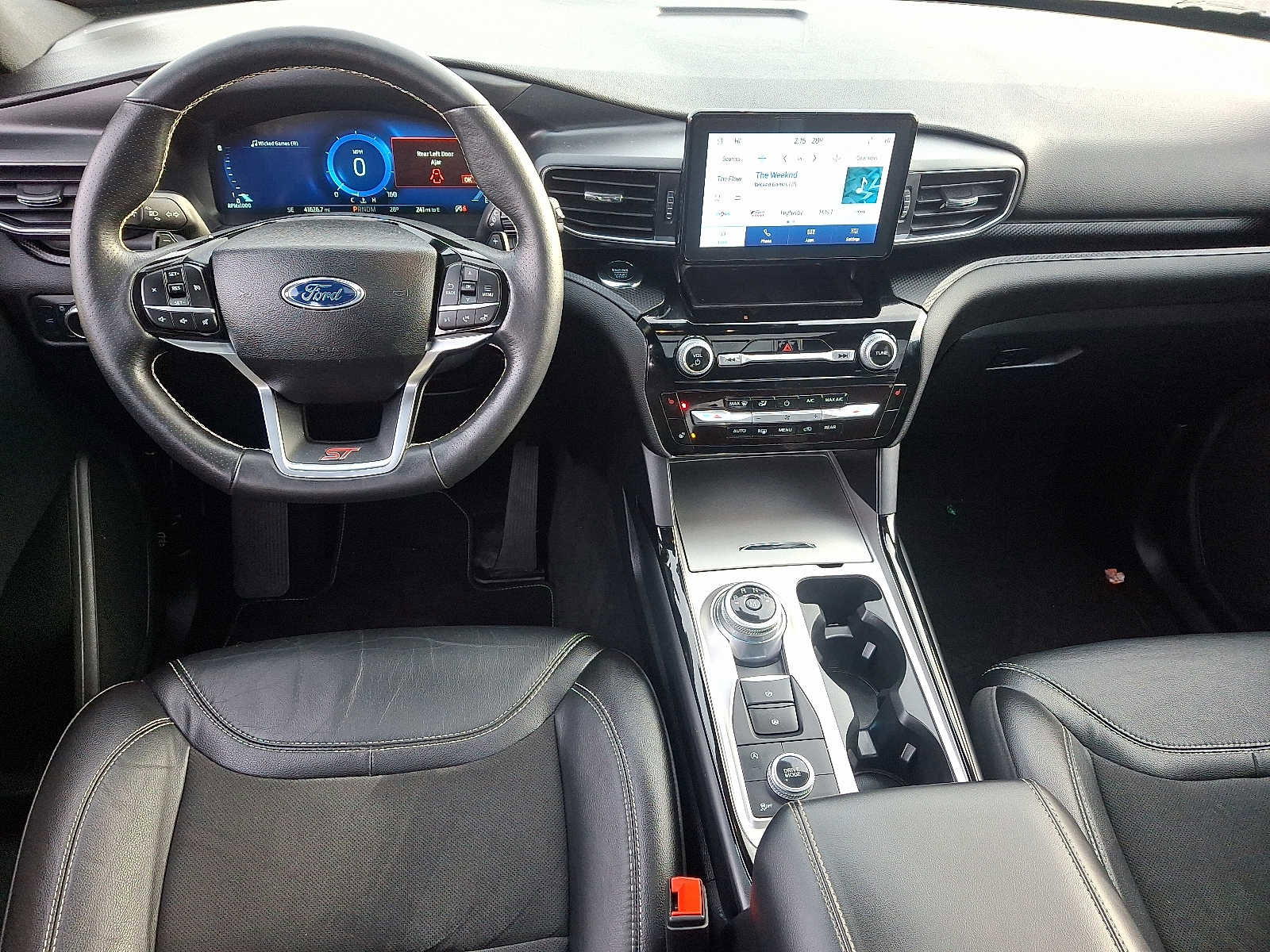 Certified 2022 Ford Explorer ST w/ ST Street Pack image 12