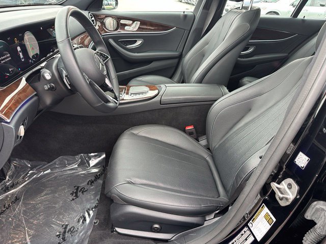Used 2022 Mercedes-Benz E 350 4MATIC Sedan image 18