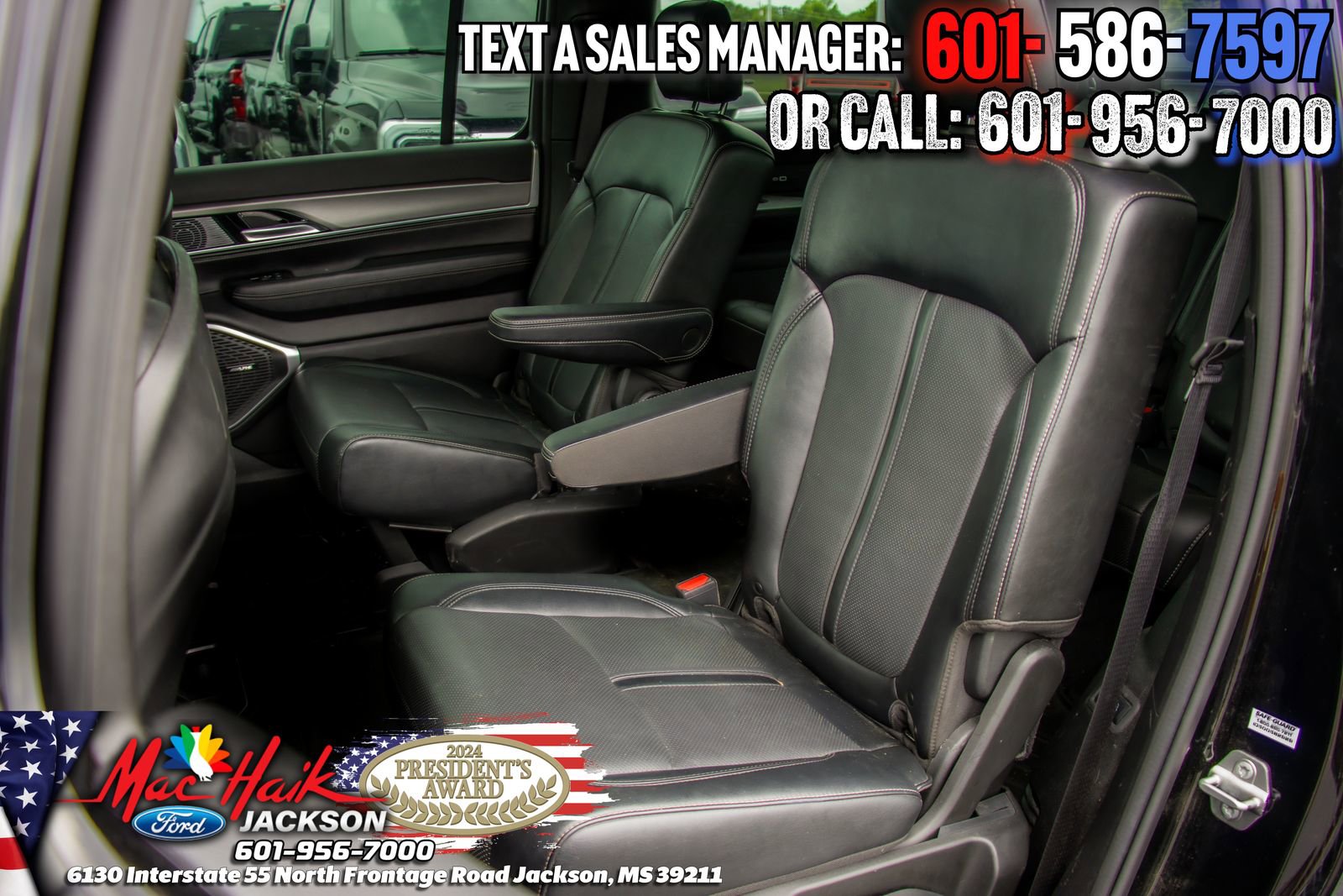 Used 2023 Jeep Wagoneer Series II AWD/4WD image 8