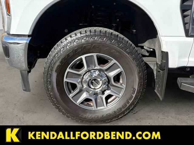 Certified 2024 Ford F350 Lariat w/ Camper Package image 10