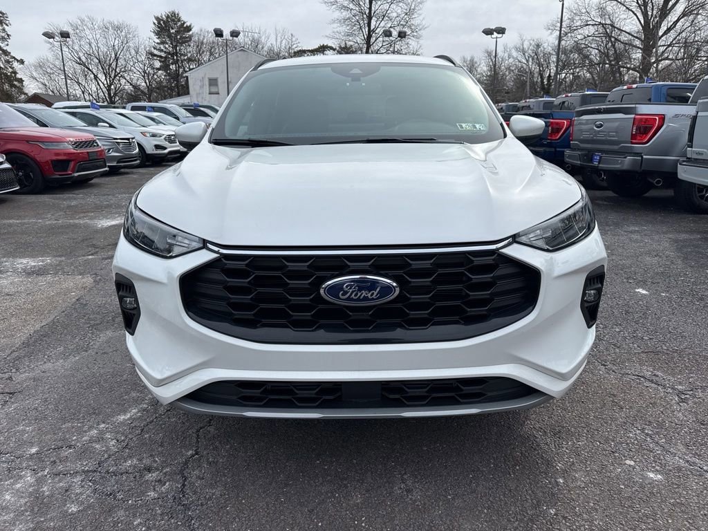 Certified 2024 Ford Escape ST-Line Select w/ Tech Pack #1 image 6