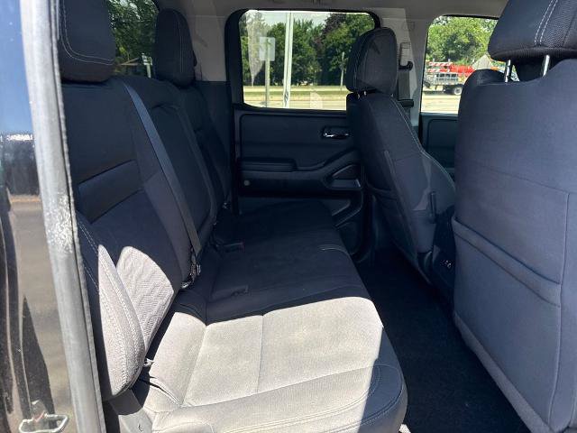 Used 2022 Nissan Frontier SV AWD/4WD image 10
