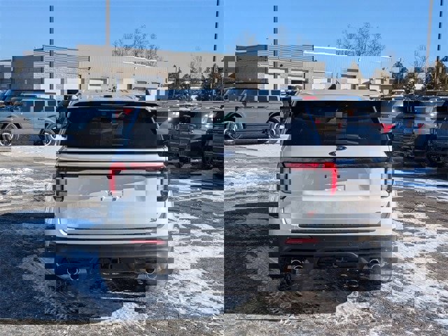 Certified 2025 Ford Explorer ST image 4