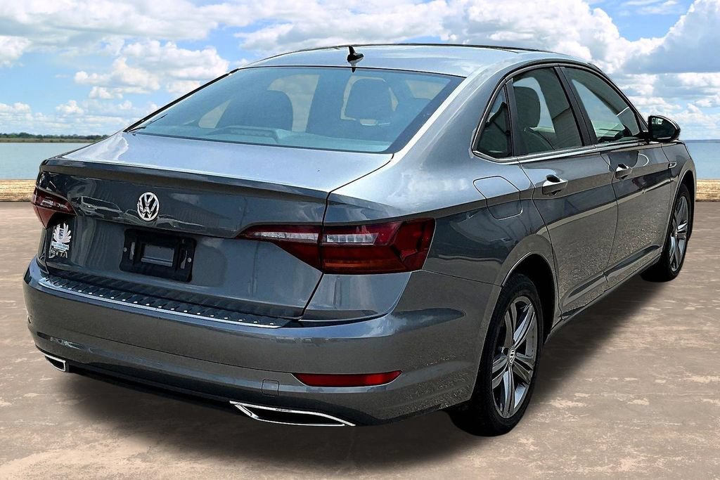 Used 2019 Volkswagen Jetta R-Line w/ R-Line Cold Weather Package FWD image 7