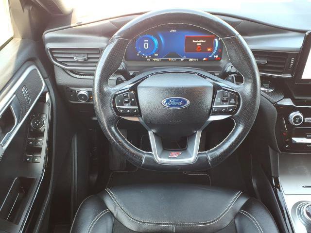 Certified 2022 Ford Explorer ST w/ ST Street Pack RWD image 8