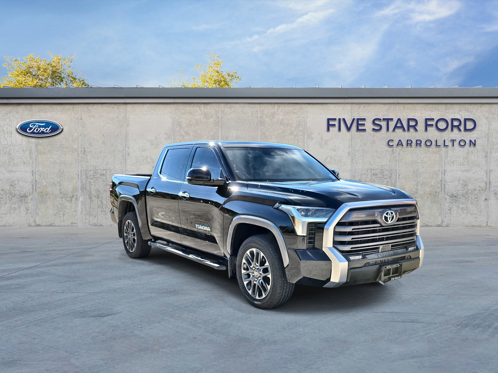 Used 2025 Toyota Tundra Limited image 1