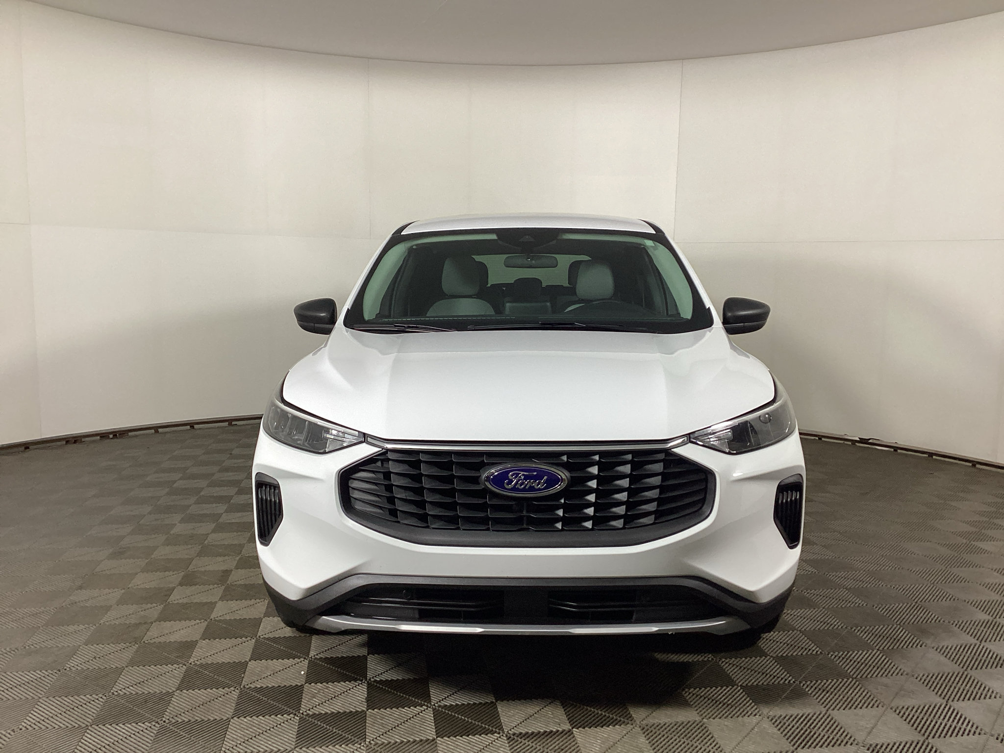Certified 2024 Ford Escape Active AWD/4WD image 6