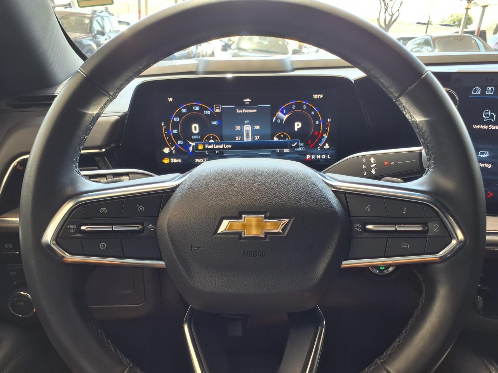Used 2025 Chevrolet Tahoe LT AWD/4WD image 22