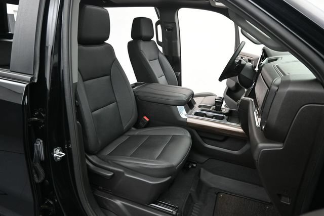 Used 2023 Chevrolet Silverado 1500 RST w/ Redline Edition AWD/4WD image 29
